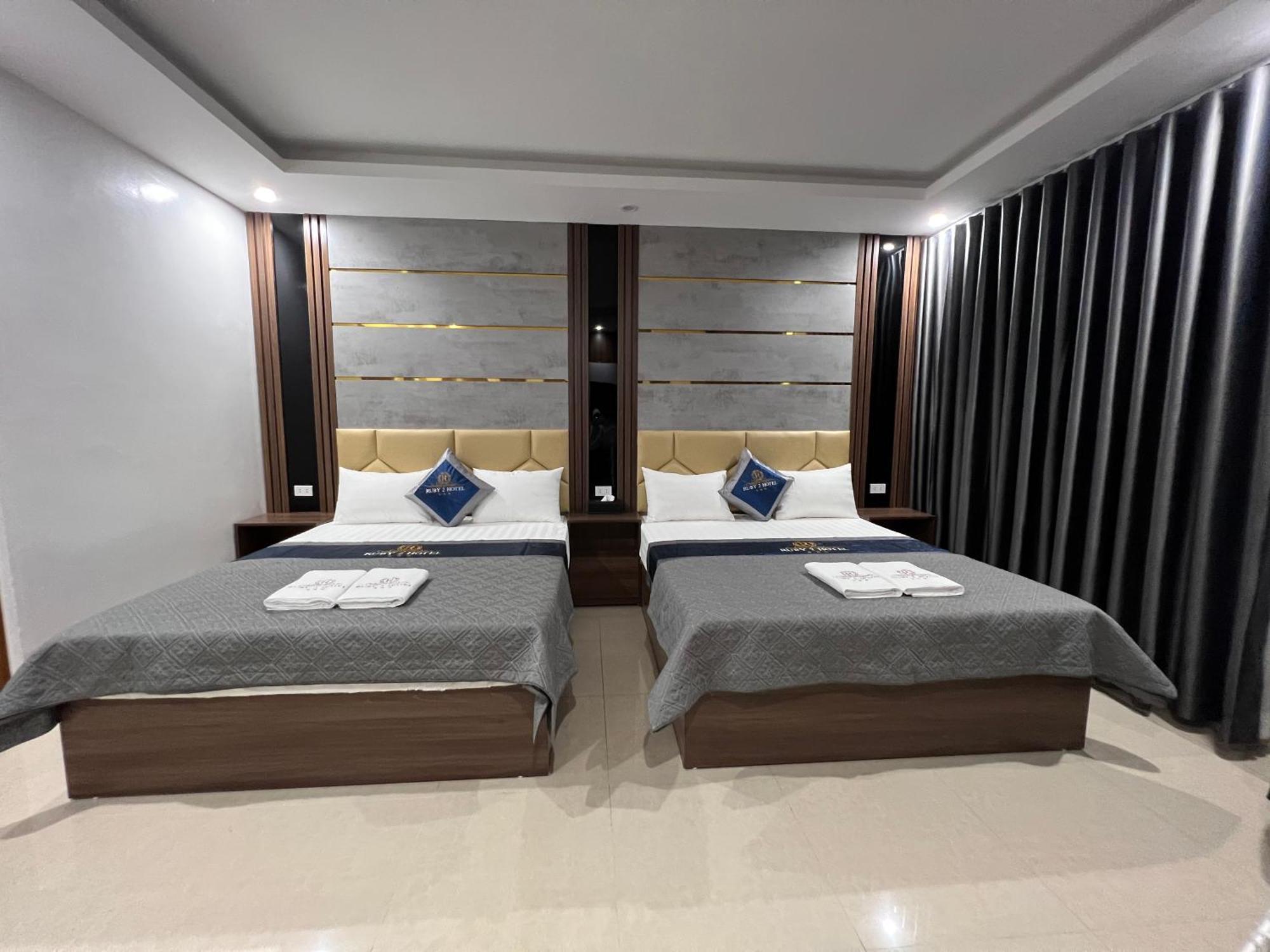 Ruby 2 Hotel Hanoi Buitenkant foto